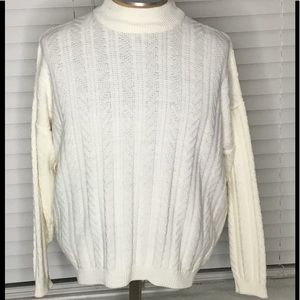 Silvercord men’s cream colored cable knit,Sweater